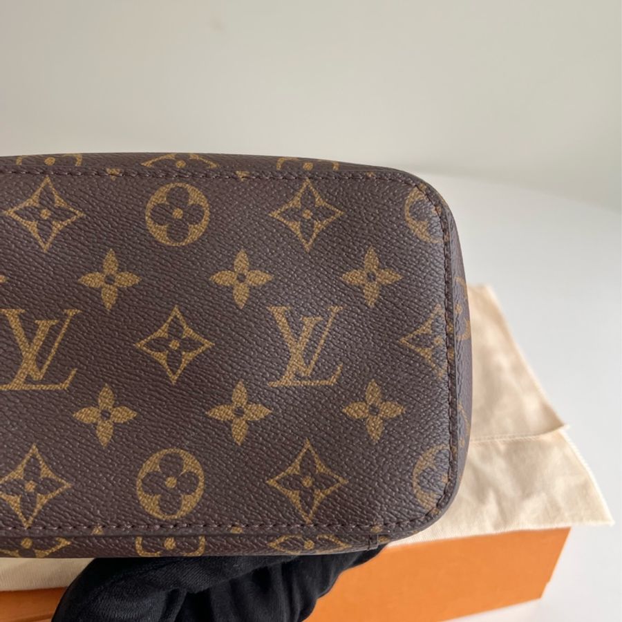 LV Monogram老花化妝包M43688-14