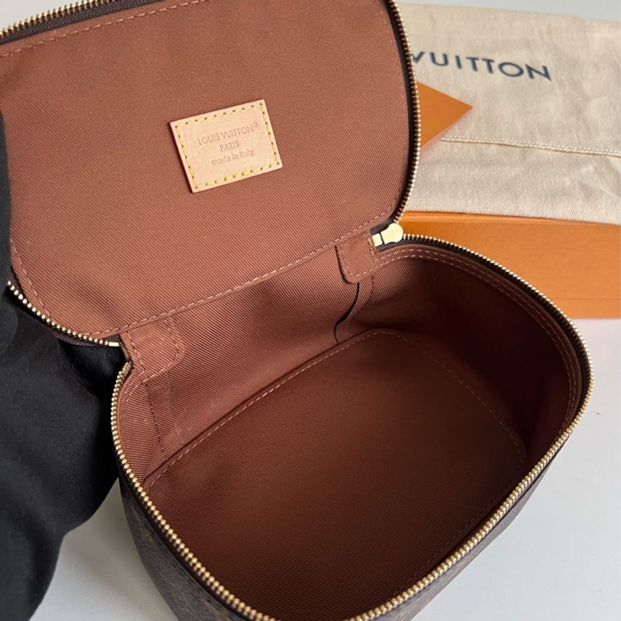 LV Monogram老花化妝包M43688-17