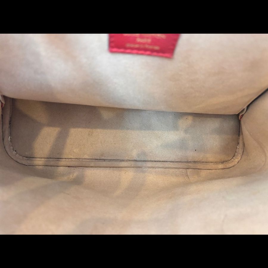 LV路易威登Flandrin老花拼紅色牛皮托特包,經典老花搭配紅色拼接牛皮-6