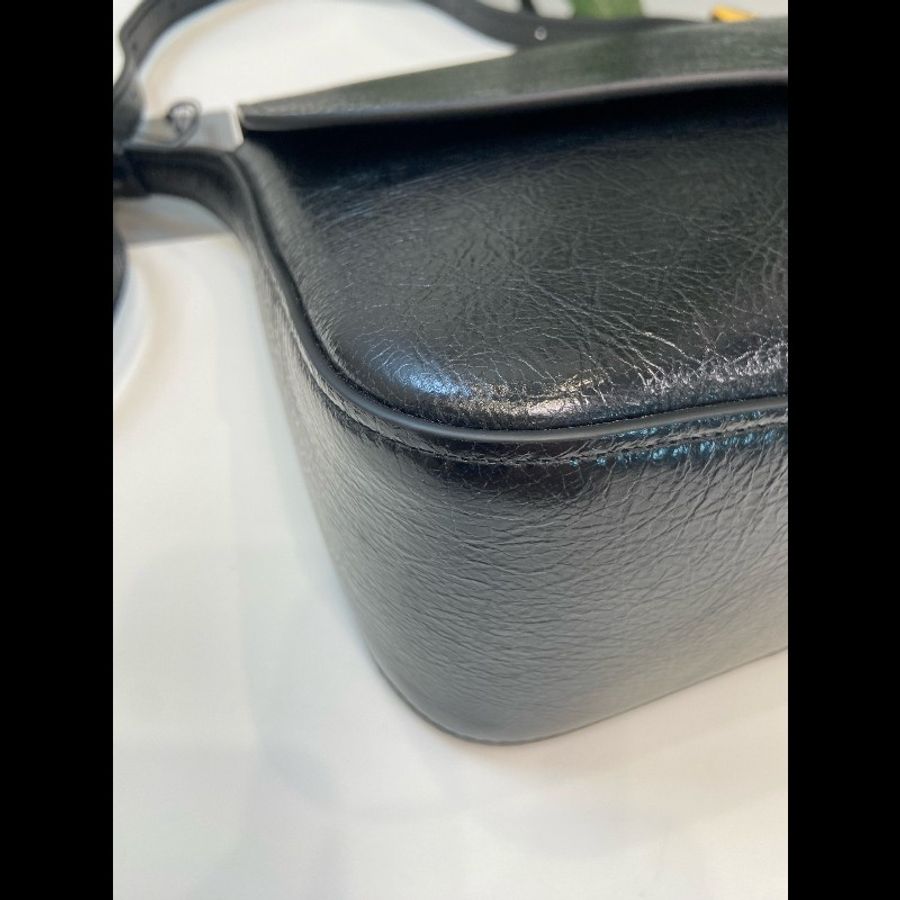 Balenciaga巴黎世家 26春夏 Clicca 中號單肩斜揹包-4