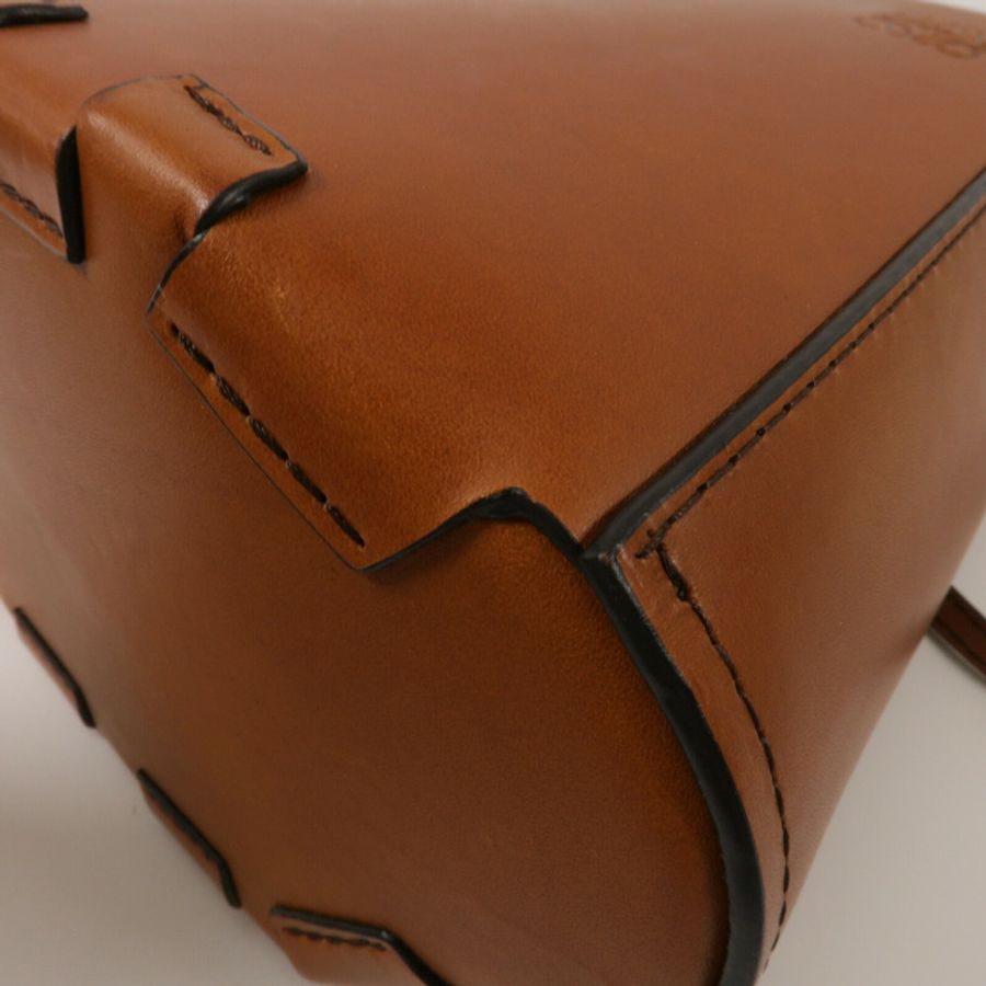 LOEWE 牛皮皮革Bamboo Bucket Bag手挽肩背兩用袋-11