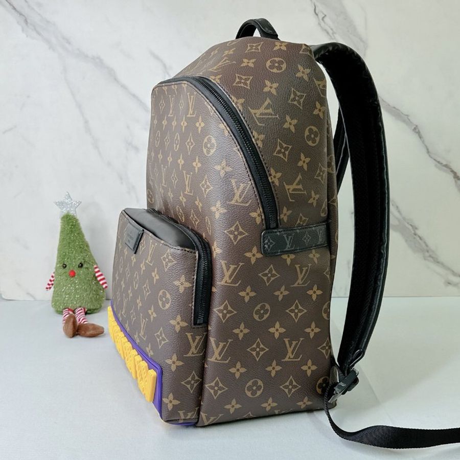 LV 全新Discovery PM後背包-2