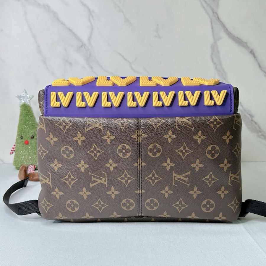 LV 全新Discovery PM後背包-5