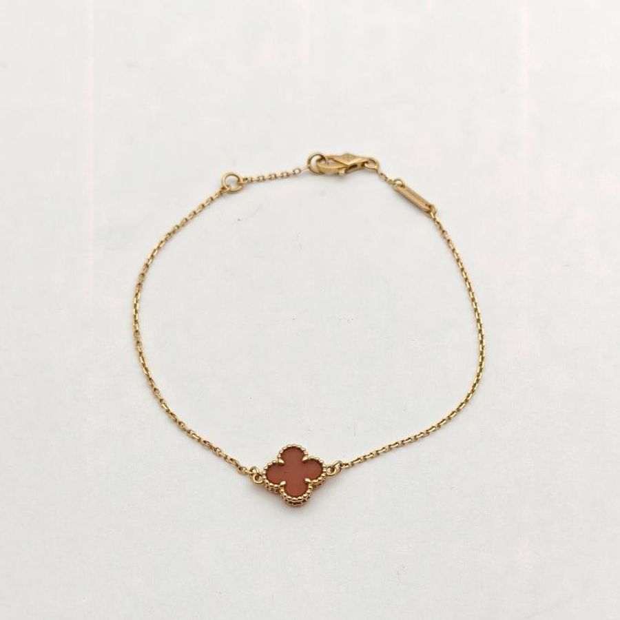 VAN CLEEF&ARPELS SweetAlhambra小號單花手鏈新扣18K玫瑰金/紅玉髓S-M碼-1