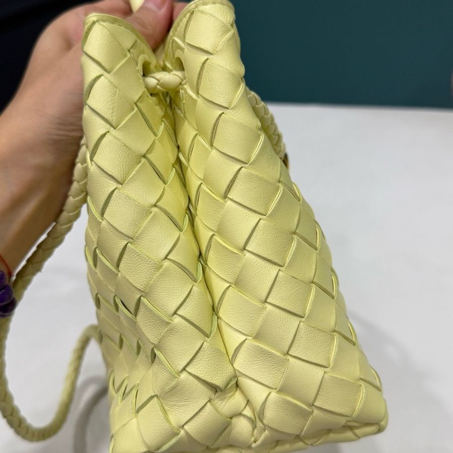 Bottega Veneta 葆蝶家Andiamo 小雞黃 編織蝴蝶結 8字扣 手提包單肩包 斜背包-2