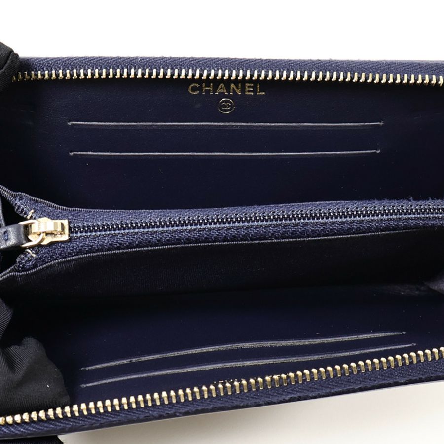 CHANEL 牛皮皮革CC Filigree Zipper Medium長錢包-9