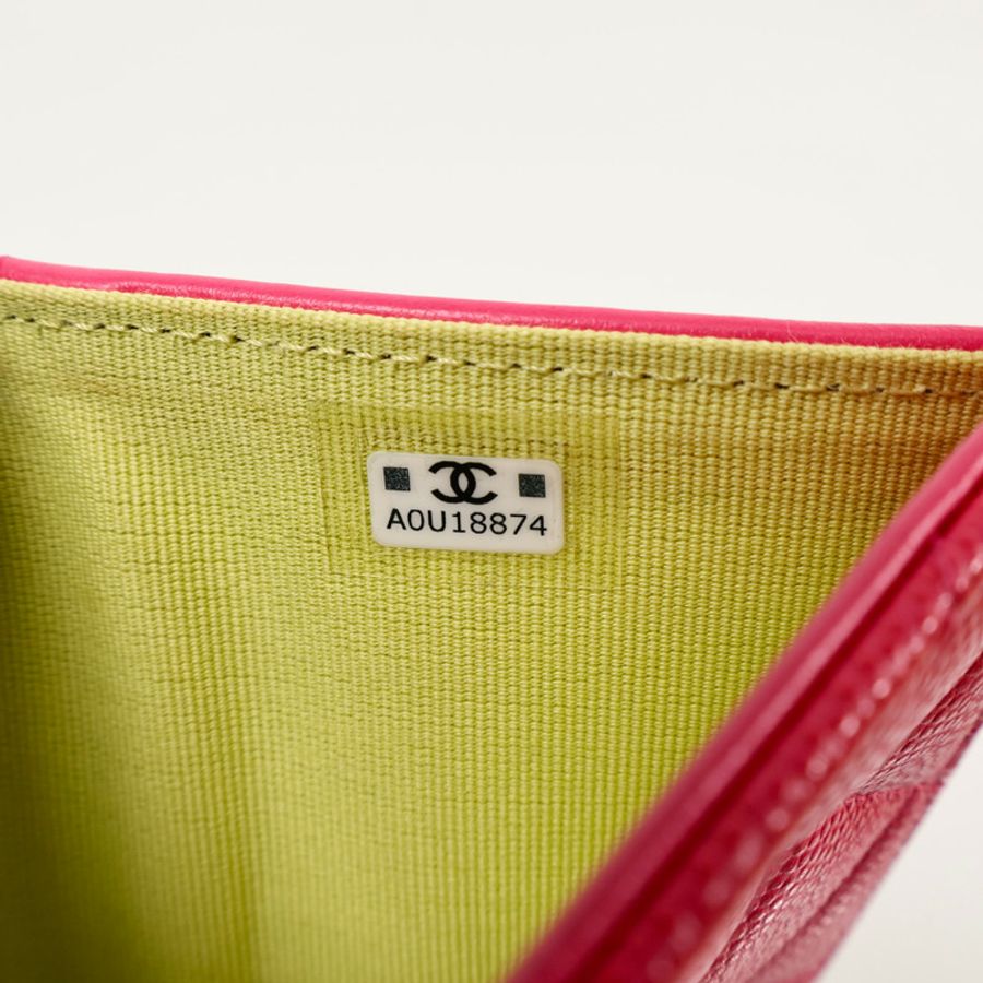 CHANEL 牛皮皮革C19 Medium Flap錢包-9