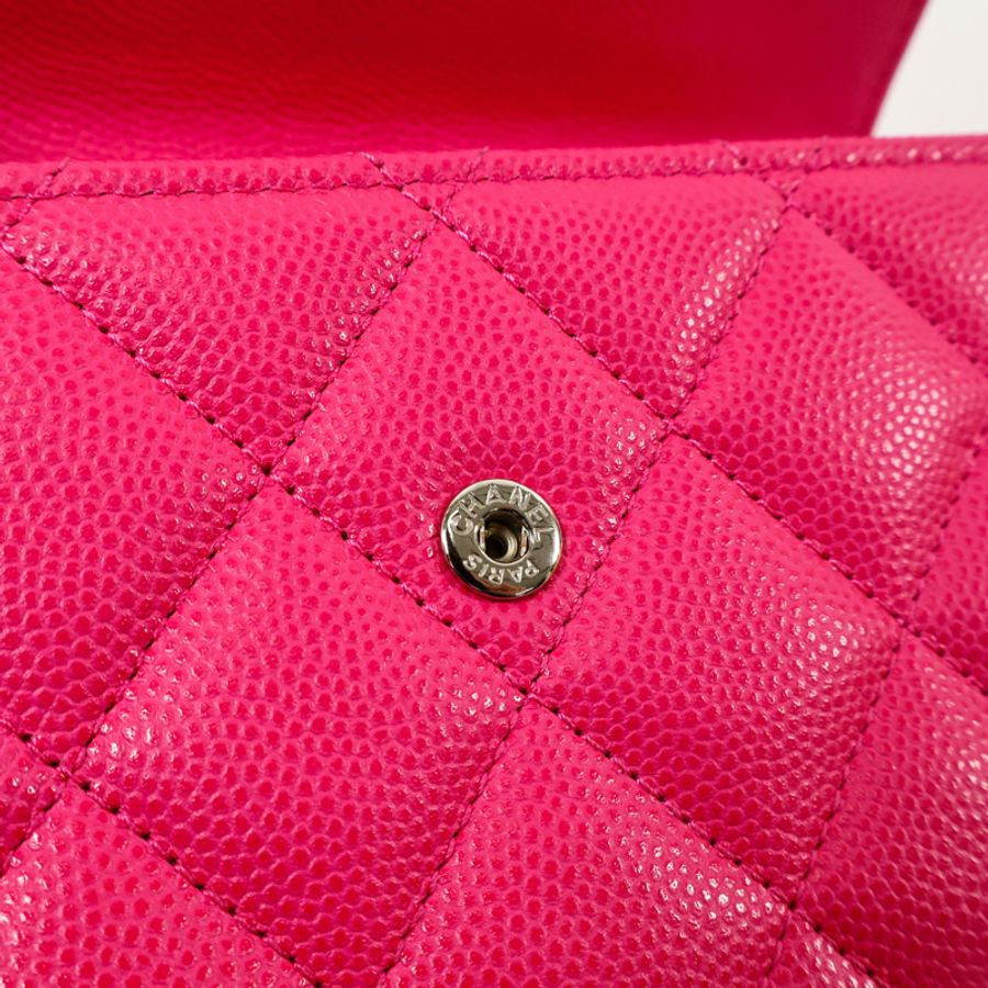CHANEL 牛皮皮革C19 Medium Flap錢包-11