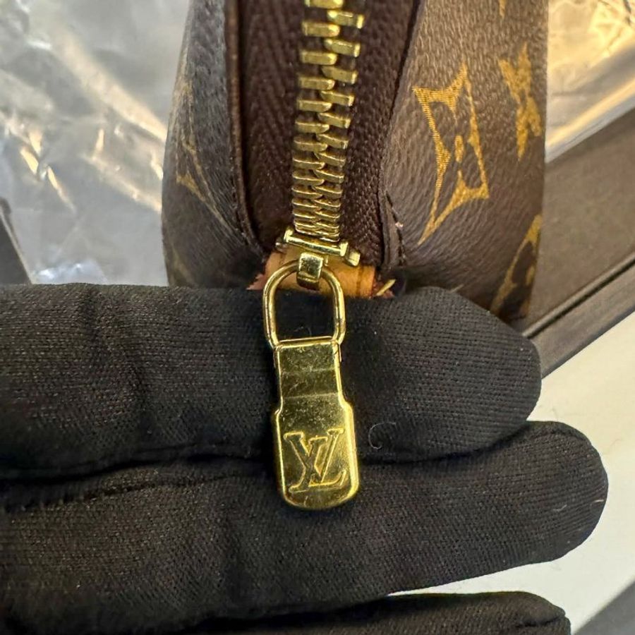 Louis Vuitton Monogram Pochette Cosmetic M47515小型萬用收納包-5
