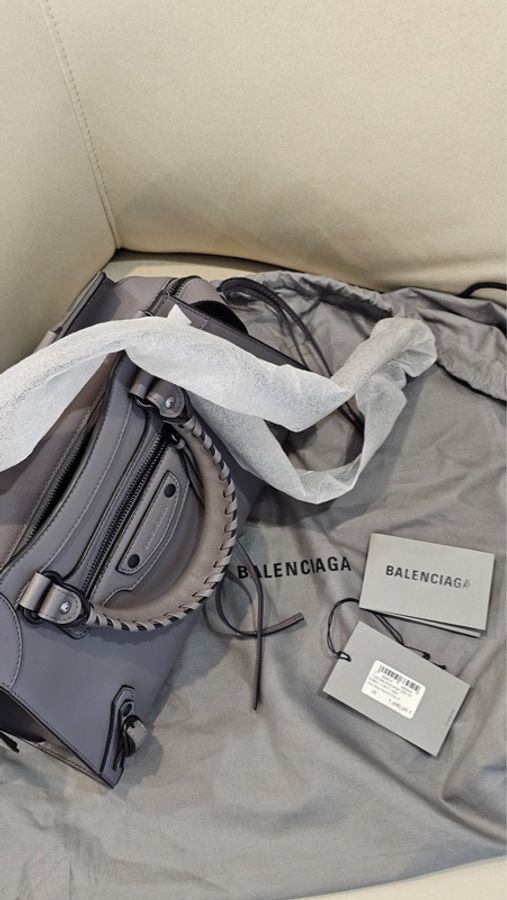 Balenciaga Neo classic 深灰兩用機車包 98新閒置-9