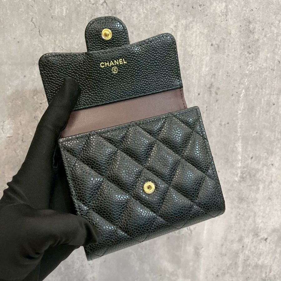 Chanel 三摺短夾 黑金荔枝牛-10