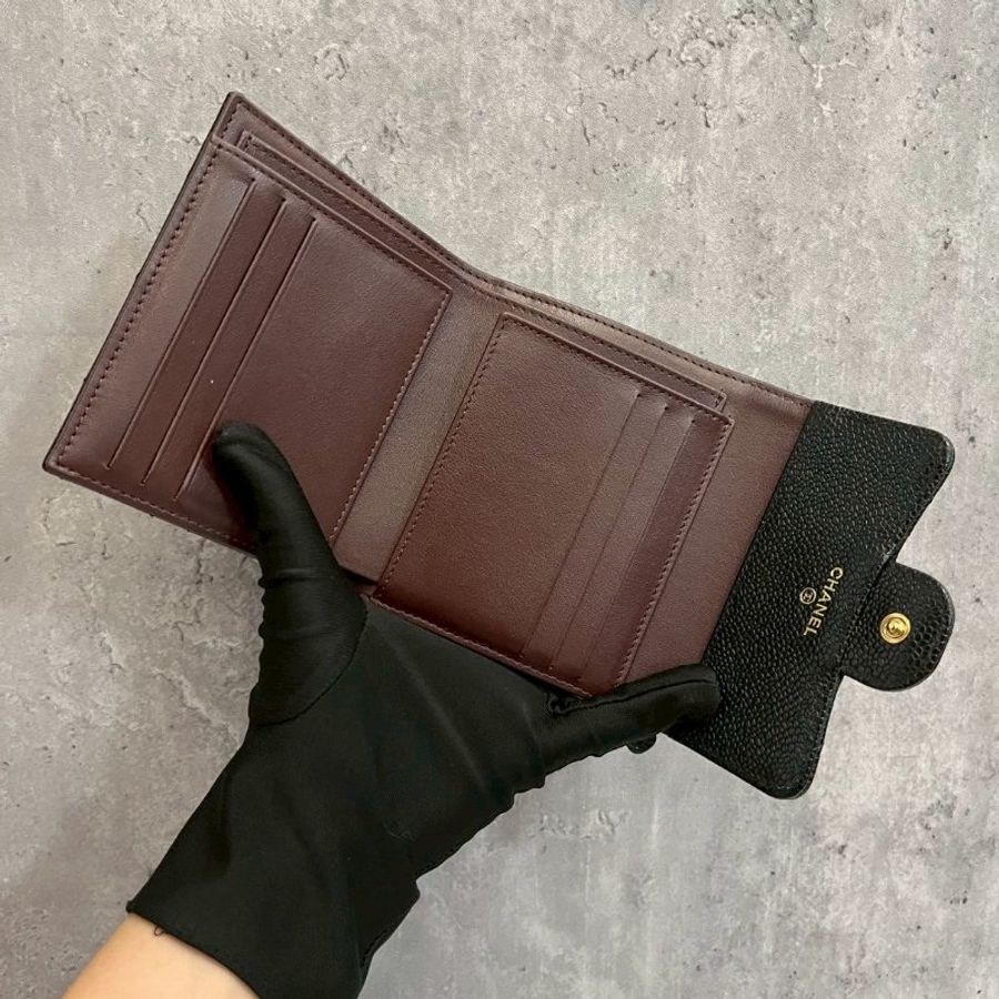 Chanel 三摺短夾 黑金荔枝牛-12