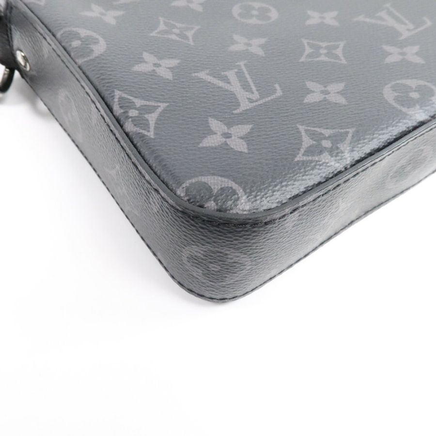 LOUIS VUITTON Monogram Eclipse Reverse Trio Messenger肩背袋-10