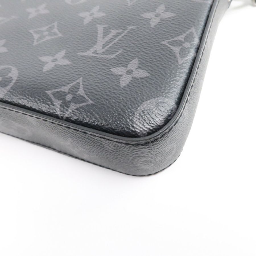 LOUIS VUITTON Monogram Eclipse Reverse Trio Messenger肩背袋-11