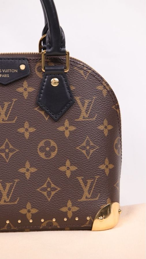 LV 棕色老花满印贝壳包单肩包-16