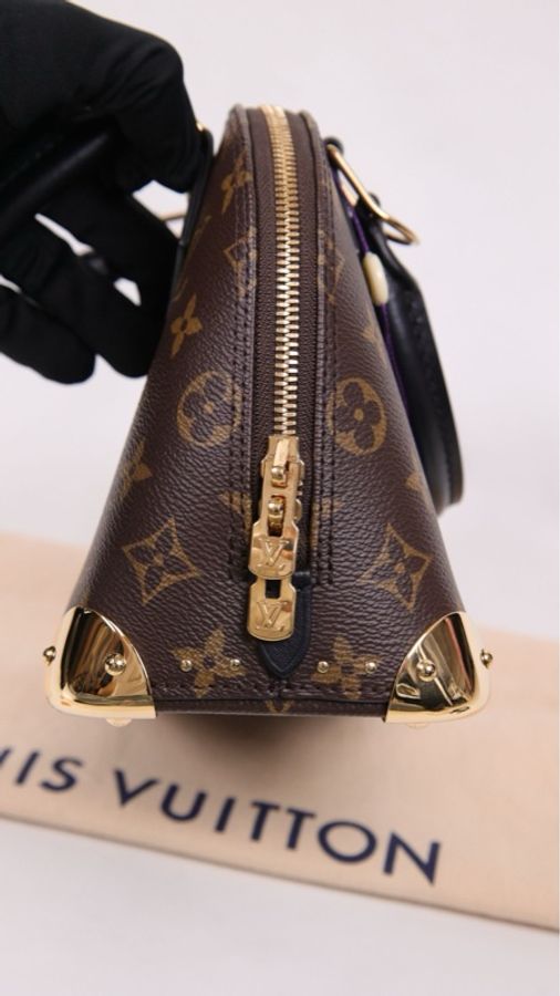 LV 棕色老花满印贝壳包单肩包-23