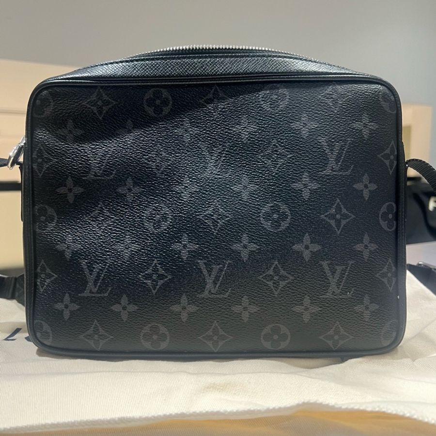LOUIS VUITTON Outdoor 經典老花 牛皮拼塗層帆布 郵差包-2