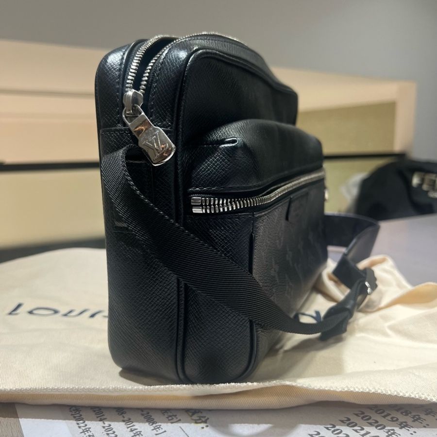 LOUIS VUITTON Outdoor 經典老花 牛皮拼塗層帆布 郵差包-3