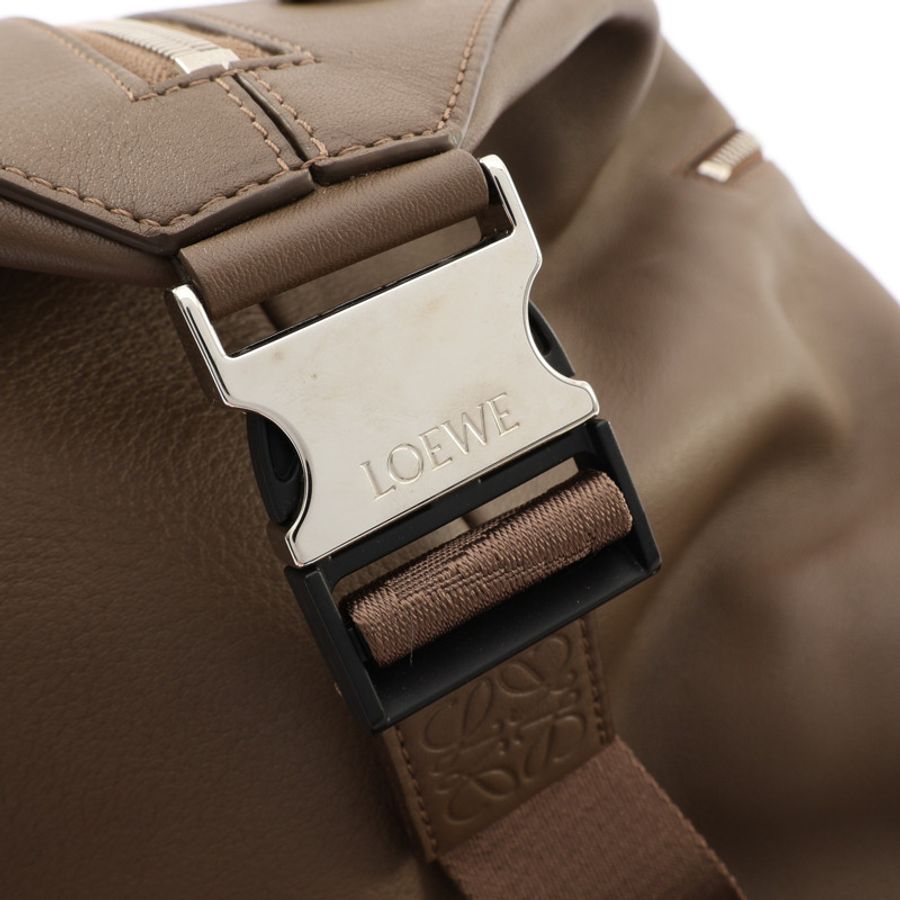黏土棕色 牛皮 Convertible 後背包【LOEWE 羅威】 B777W36X03-11