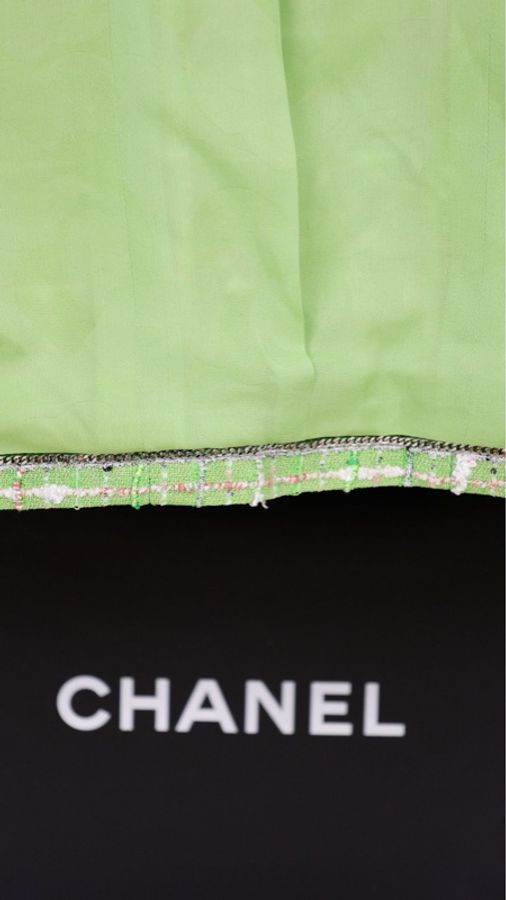 Chanel 25C海洋世界系列秀款苹果绿粗花呢连帽可拆卸两口袋外套-34