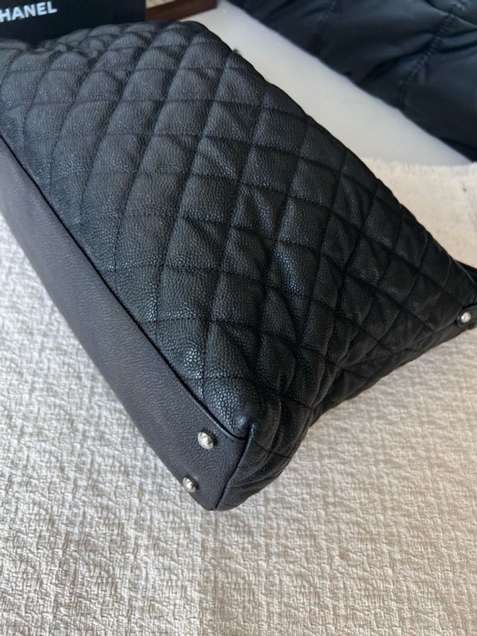 Chanel 黑銀荔枝皮2way hobo 機場包 尺寸:38*10*24-6