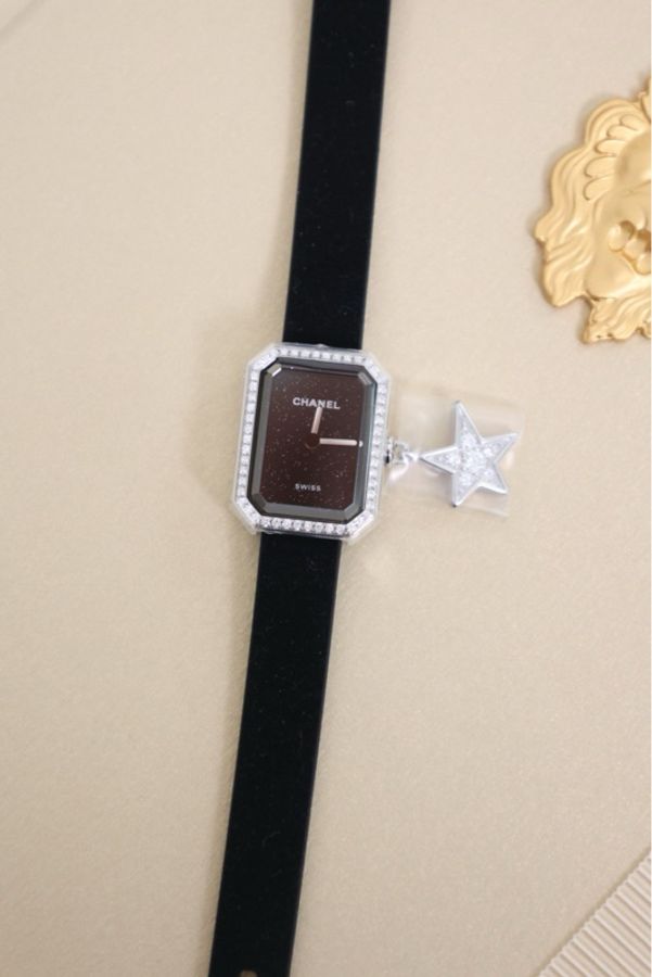 Chanel高级珠宝系列彗星白金钻石腕表-2