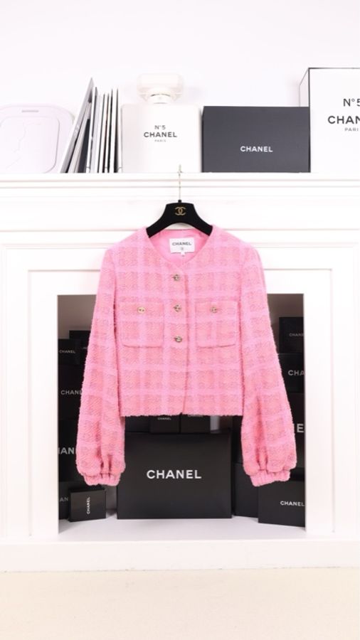 Chanel 24P粉色格纹斜纹软呢灯笼袖两口袋外套周迅同款-0