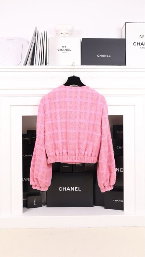 Chanel 24P粉色格纹斜纹软呢灯笼袖两口袋外套周迅同款-1
