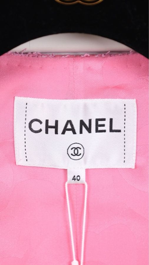 Chanel 24P粉色格纹斜纹软呢灯笼袖两口袋外套周迅同款-27