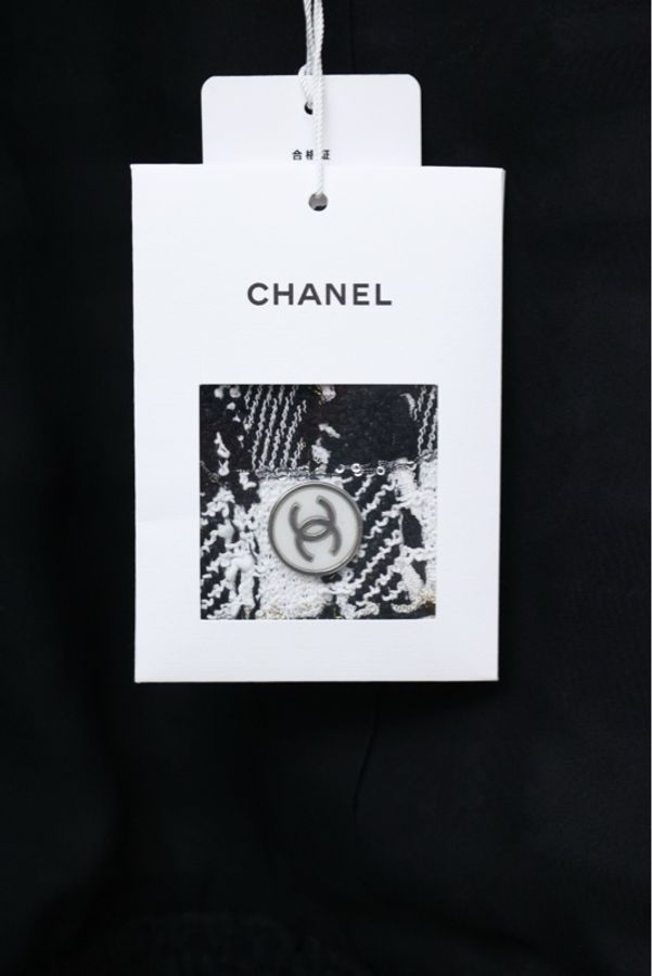 Chanel23p黑白格纹白银扣外套-14