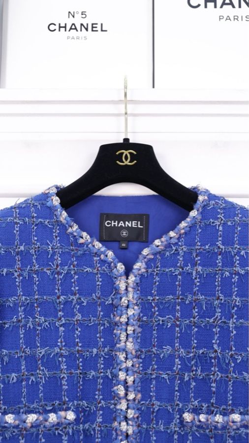 Chanel23C秀款王一博同款蓝色格纹圆领四口袋外套FR46 25/5-9