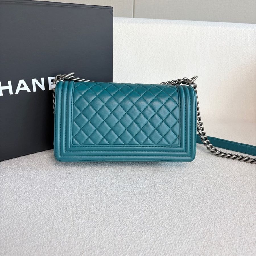 Chanel Leboy中號
25cm 藍色銀扣 羊皮-2