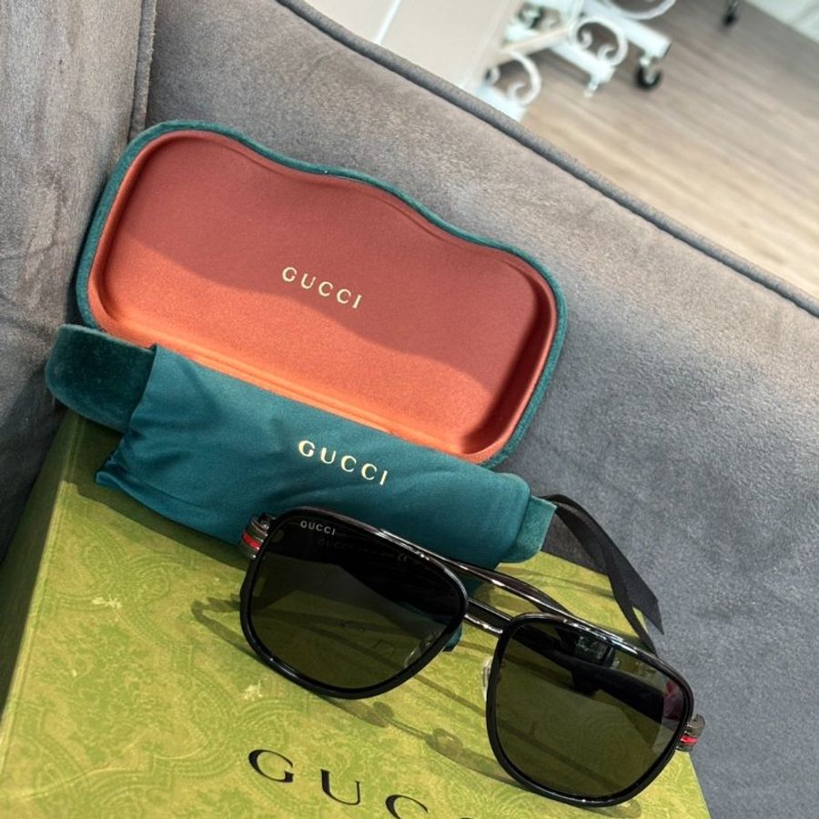 Gucci 雙槓黑色方框太陽眼鏡 GG0448S 001-4