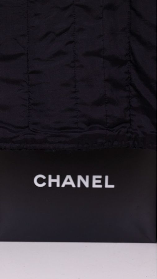 Chanel 16年罗马系列黑色粗花呢缎面滚边拉链V领四口袋外套FR42 24/4-33
