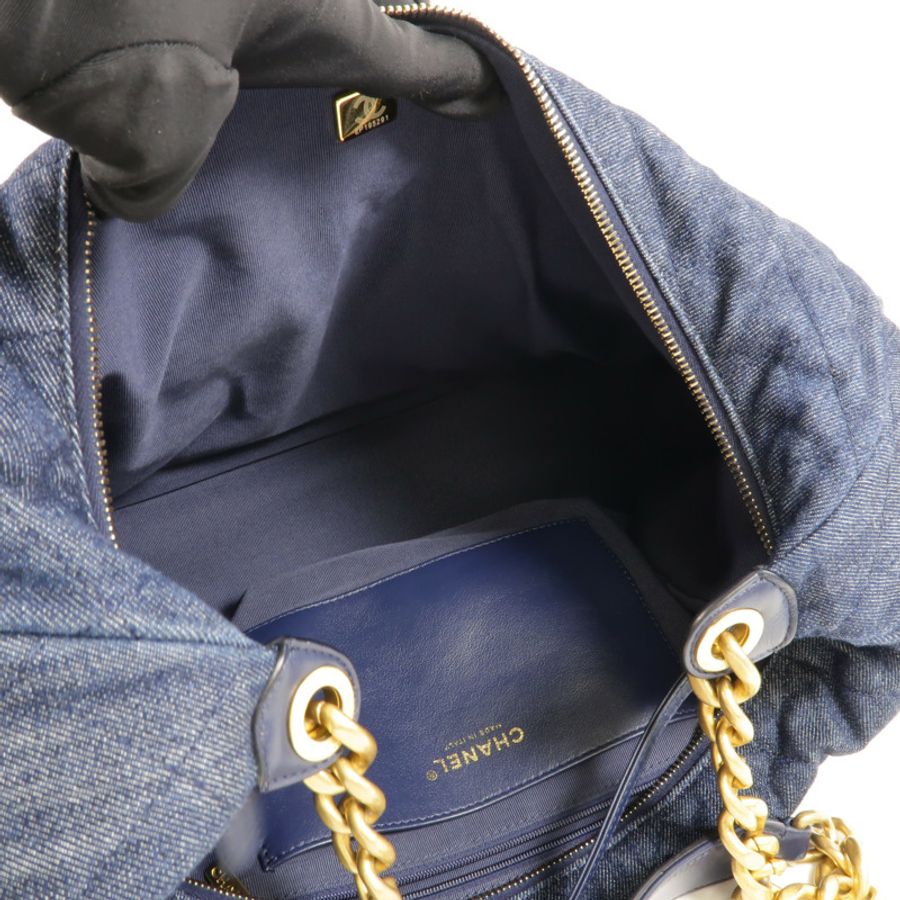 CHANEL Denim Hobo 25C肩背袋-4