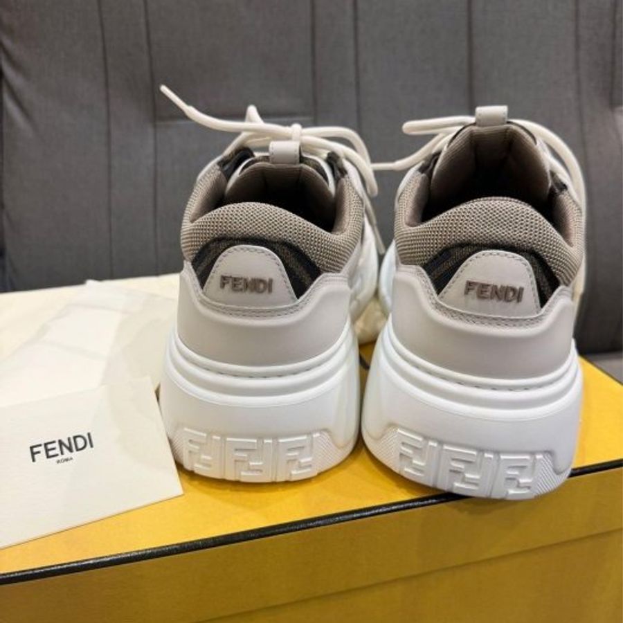 💎Han's house精品服飾💎 FENDI 芬迪 Force 鞋 現貨 UK 9.5 原價32000-4