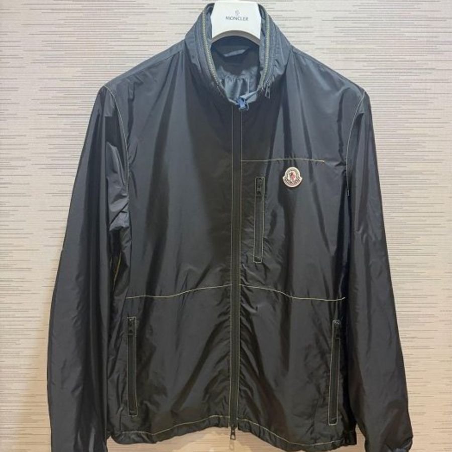 💎Han's house精品服飾💎moncler Arrakis 連帽 可藏 風衣 外套 原價41200-0