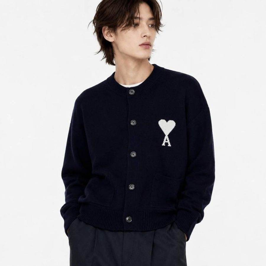 💎Han's house精品服飾💎AMI PARIS 愛心 毛衣 開衫 外套 葡萄牙製 男女共穿 可手水洗 現貨 原價21700-3