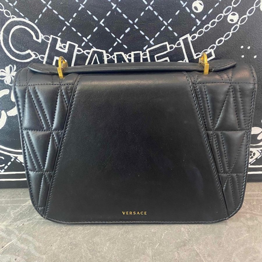 Versace/范思哲黑金全皮邮差手提单肩斜挎包-1