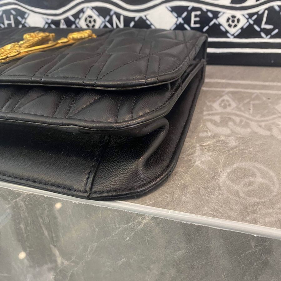 Versace/范思哲黑金全皮邮差手提单肩斜挎包-5