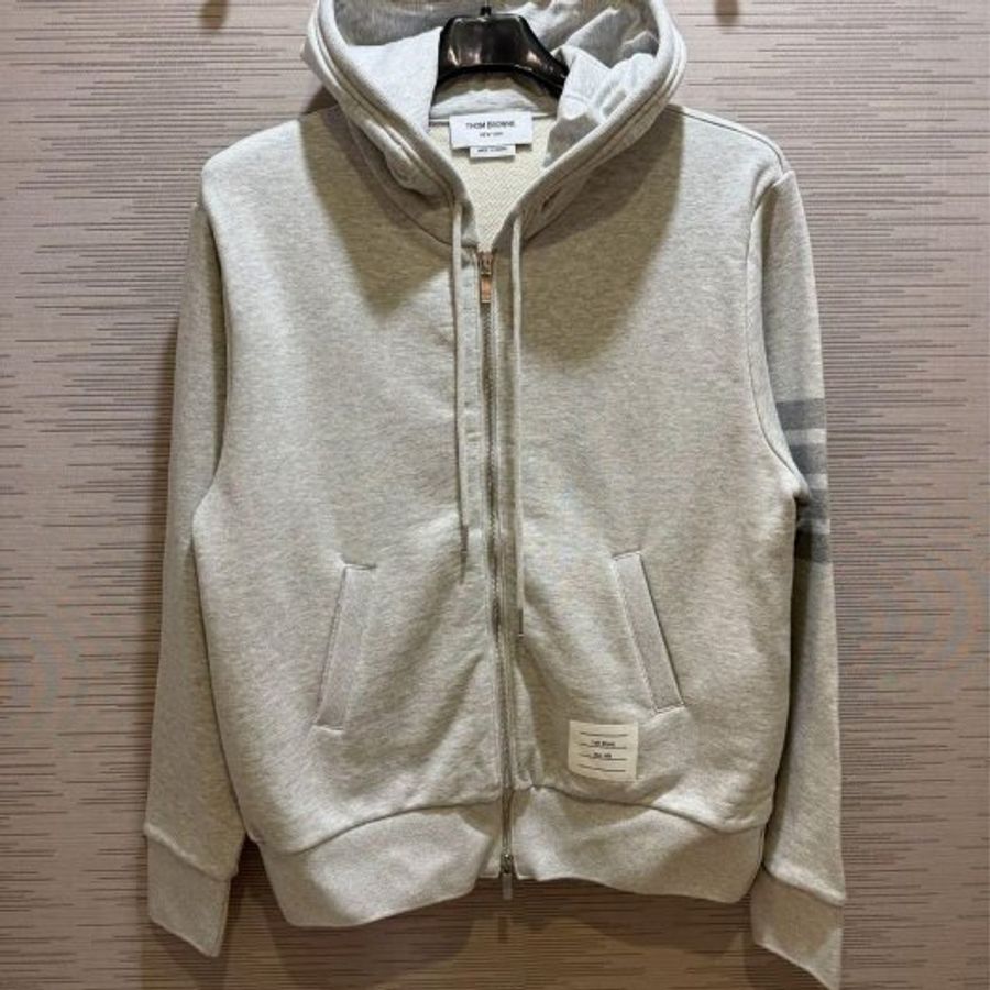 💎Han's house精品服飾💎Thom Browne TB 衛衣 連帽外套 現貨3/5號 原價34200-2