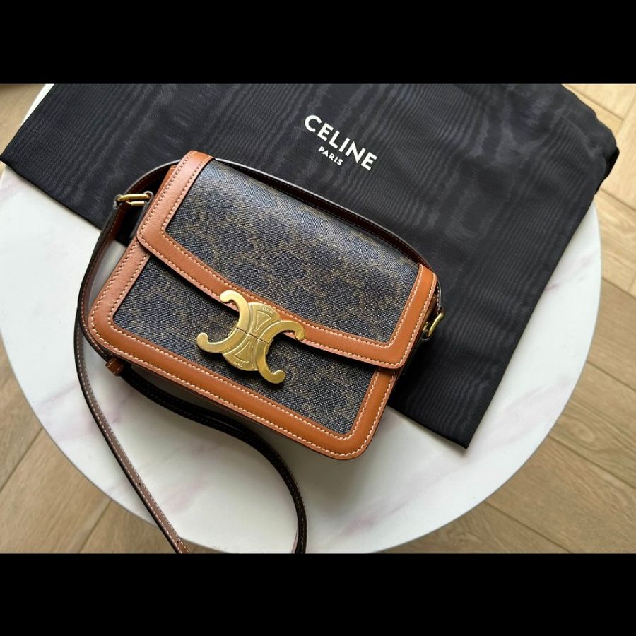 Celine Teen Triomphe bag 凱旋門 老花豆腐包-0
