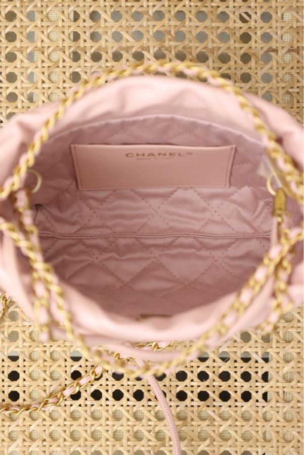 Chanel22bag樱花粉mini单肩包垃圾袋-7