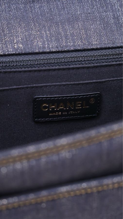 Chanel 23S复古丹宁牛仔书包扣邮差包单肩包-4