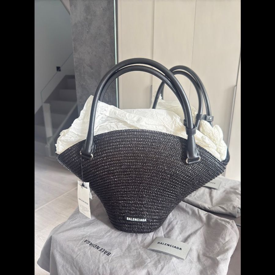 Balenciaga 巴黎世家草帽包，草編手提包，黑色款 中號-1