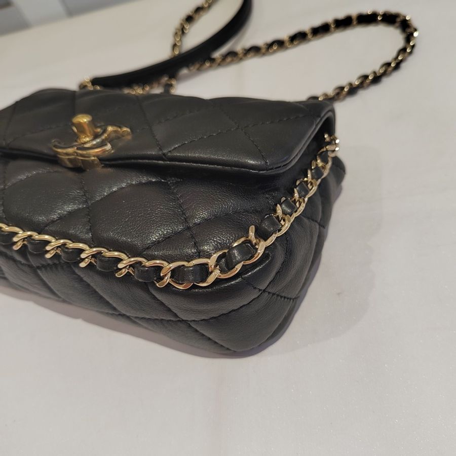 CHANEL香奈兒 CF 大mini 黑金羊皮肩背包鏈條包芯片款~尺寸19*12-5