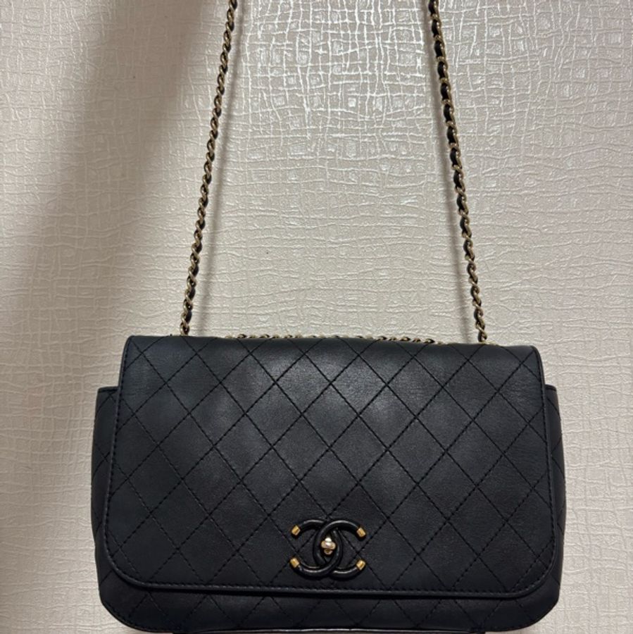 Chanel 硬底鏈條包-5