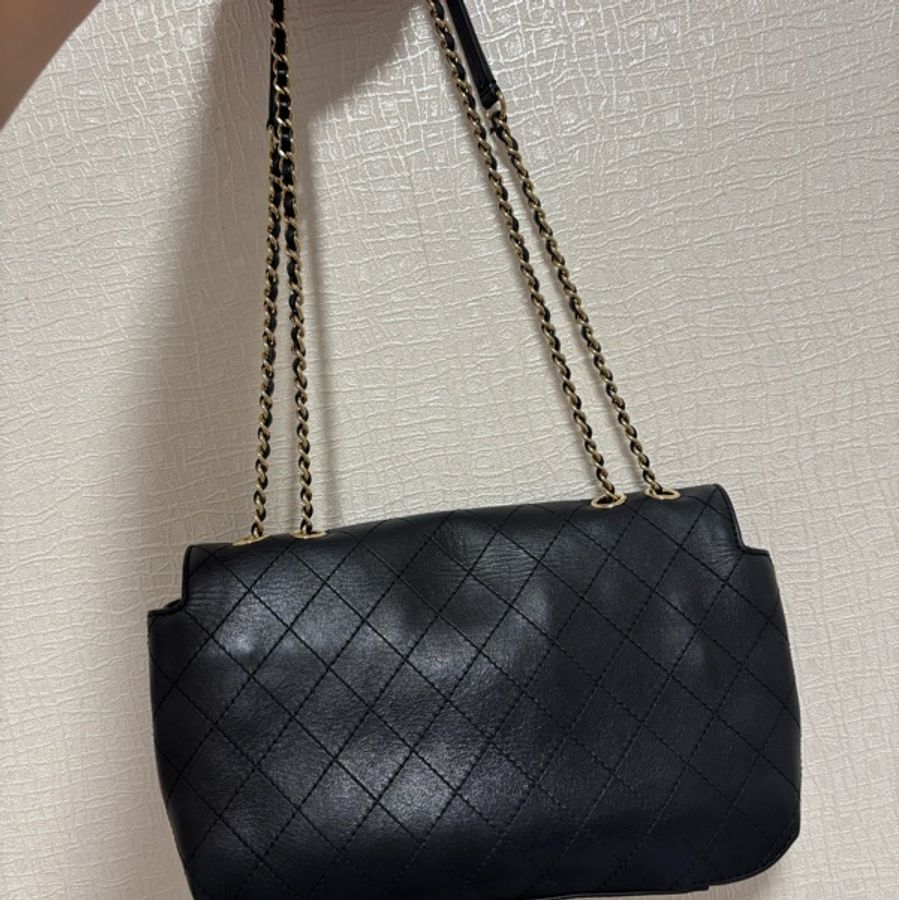 Chanel 硬底鏈條包-6