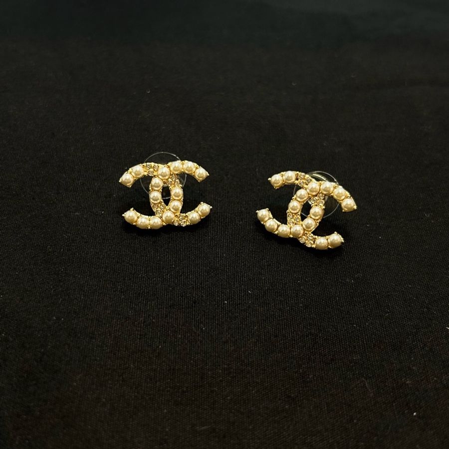 【撿漏價Full Set適合送禮👍🏻全網最便宜💫】Chanel/香奈兒 經典雙C Logo 耳飾 保值款-2