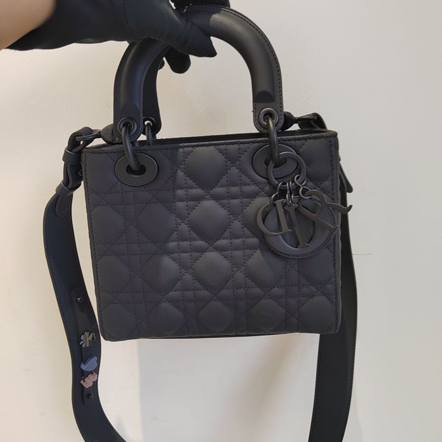 Dior迪奧 四格戴妃包磨砂黑 so black牛皮-5